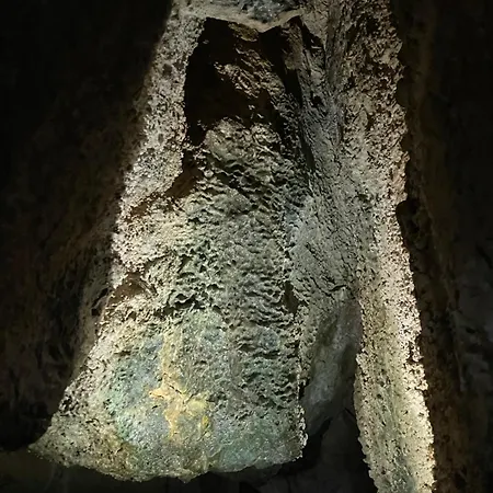 Bakonyi Porta